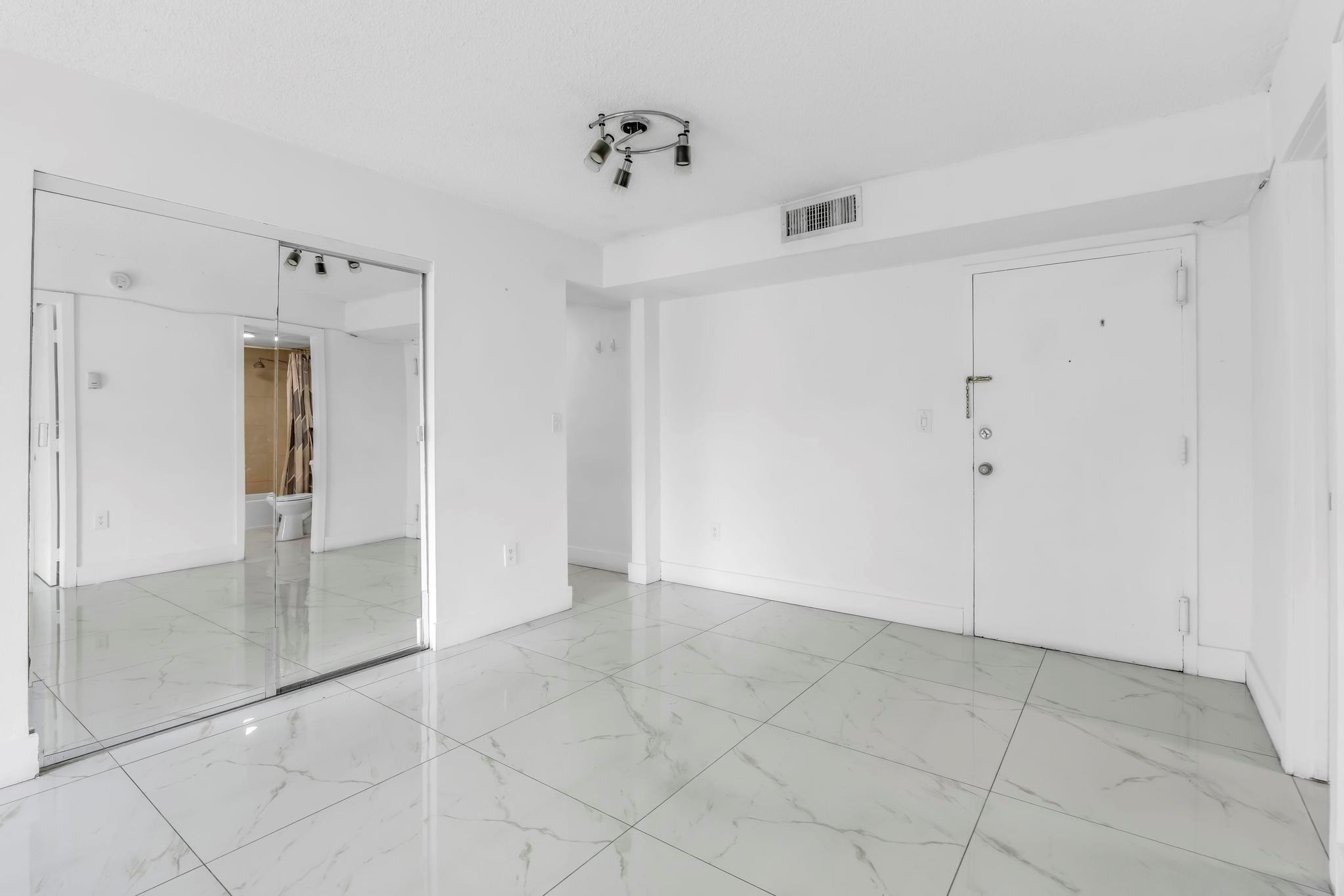 4805 NW 7th Street 105-15