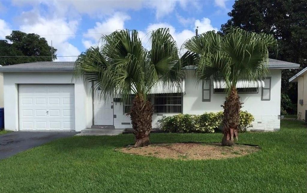 Photo of 2234 NW 81st Terrace, Sunrise, FL 33322 (MLS # F10556201)
