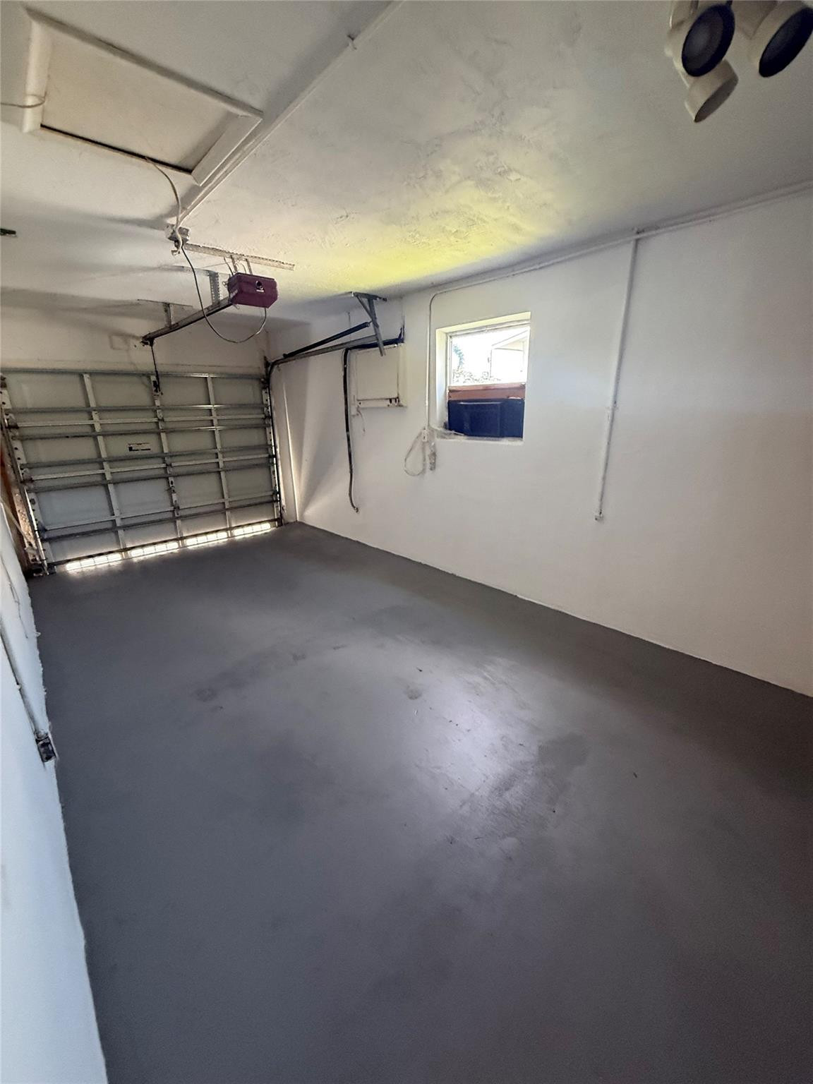 GOLD KEY VILLAS WEST - Residential Lease