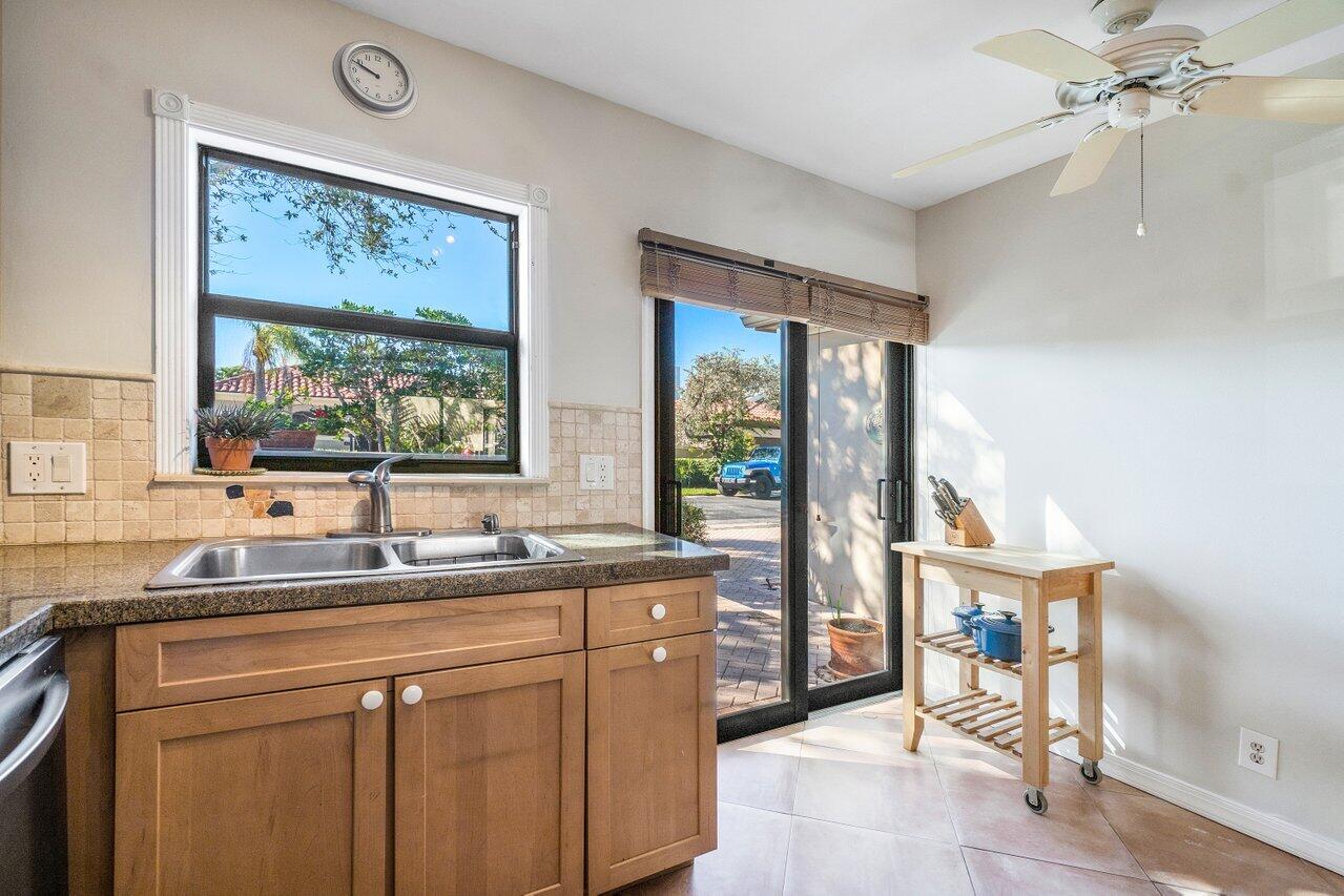 Via del Mar - Residential