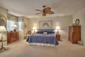 MIZNER COURT - Residential