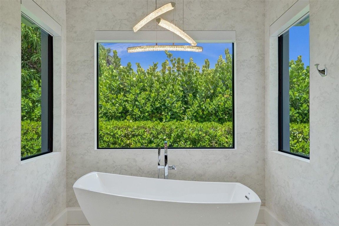 Coral Ridge Country Club - Residential