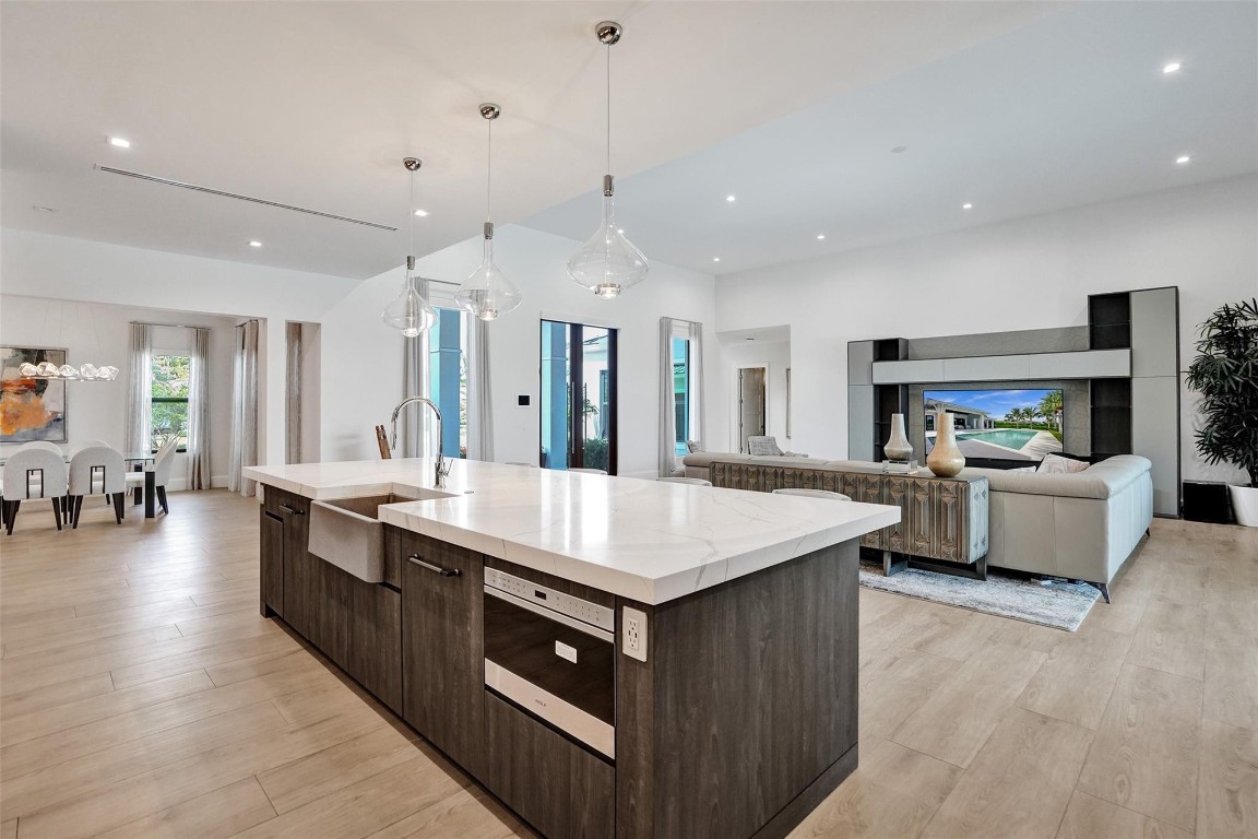 Coral Ridge Country Club - Residential