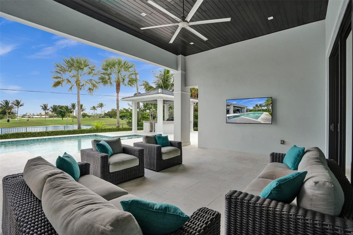 Coral Ridge Country Club - Residential