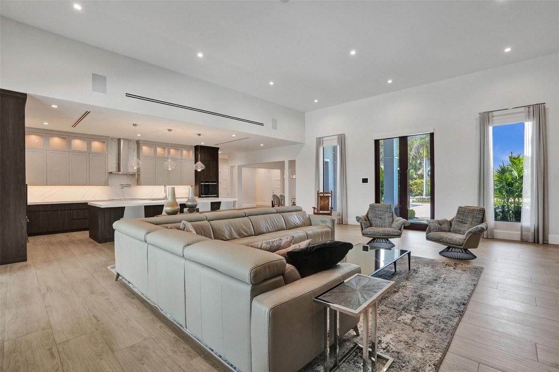 Coral Ridge Country Club - Residential