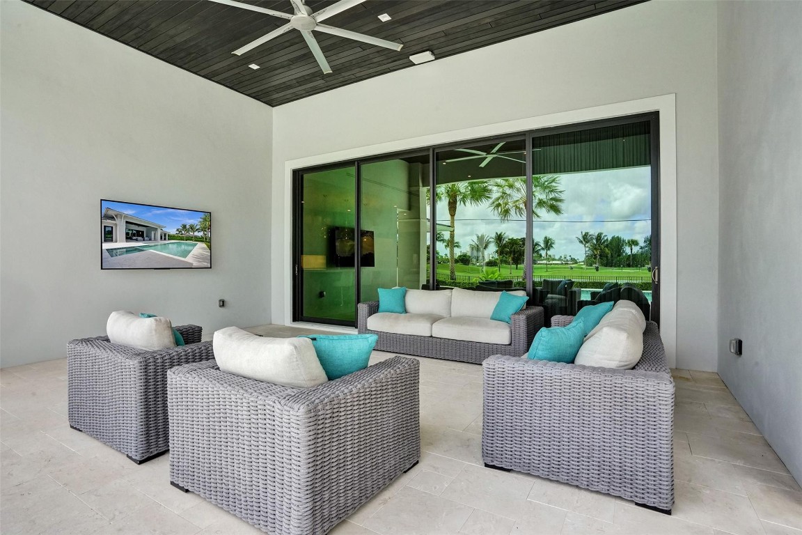 Coral Ridge Country Club - Residential