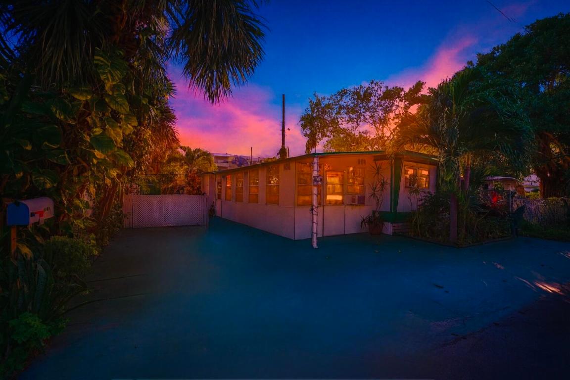 TRAILER CITY - Residential