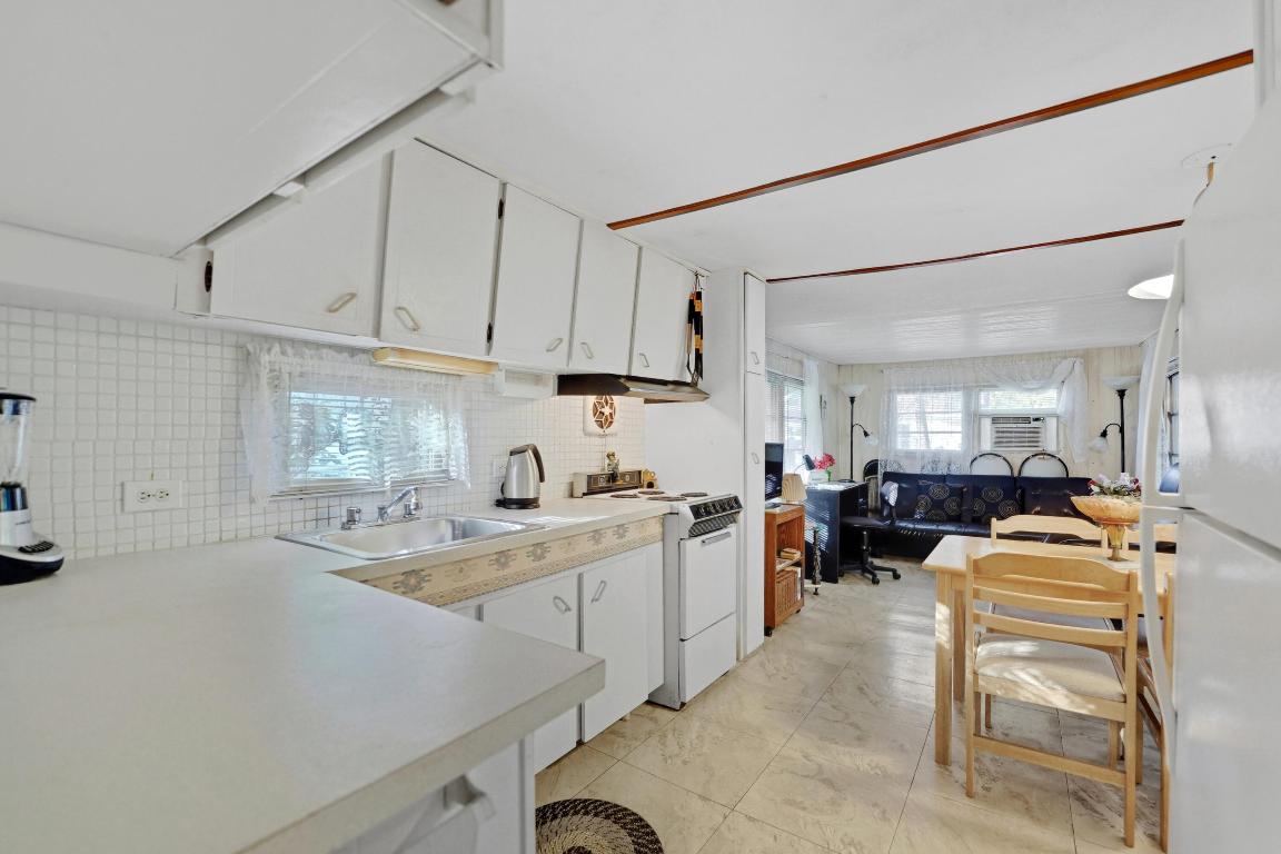 TRAILER CITY - Residential