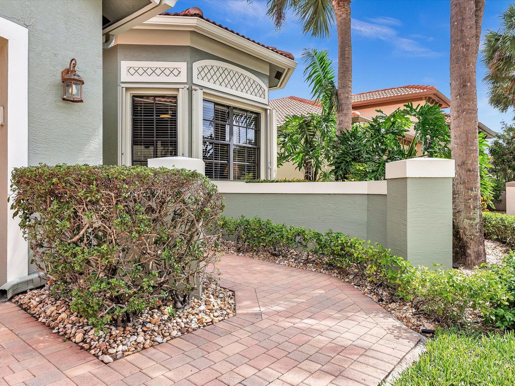 Photo of 9577 Isles Cay Drive, Delray Beach, FL 33446 (MLS # B26013533)