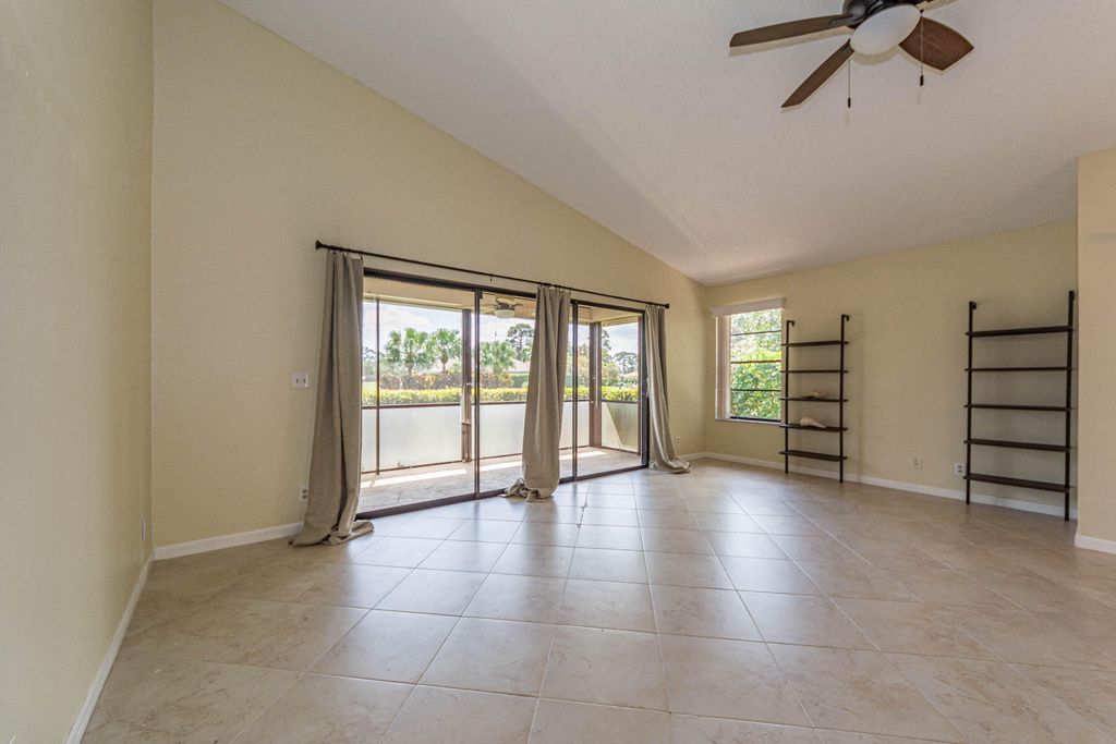 Photo of 13352 Touchstone Court, Palm Beach Gardens, FL 33418 (MLS # R11084514)
