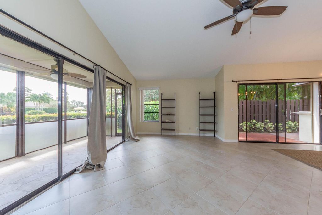 Photo of 13352 Touchstone Court, Palm Beach Gardens, FL 33418 (MLS # R11084514)