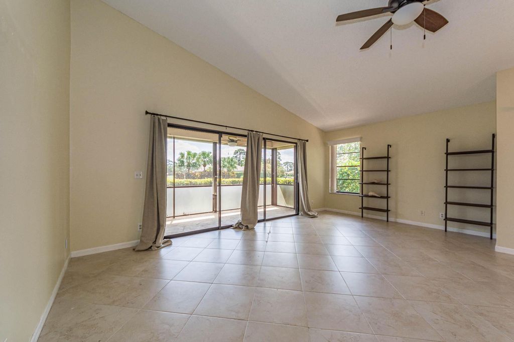 Photo of 13352 Touchstone Court, Palm Beach Gardens, FL 33418 (MLS # R11084514)