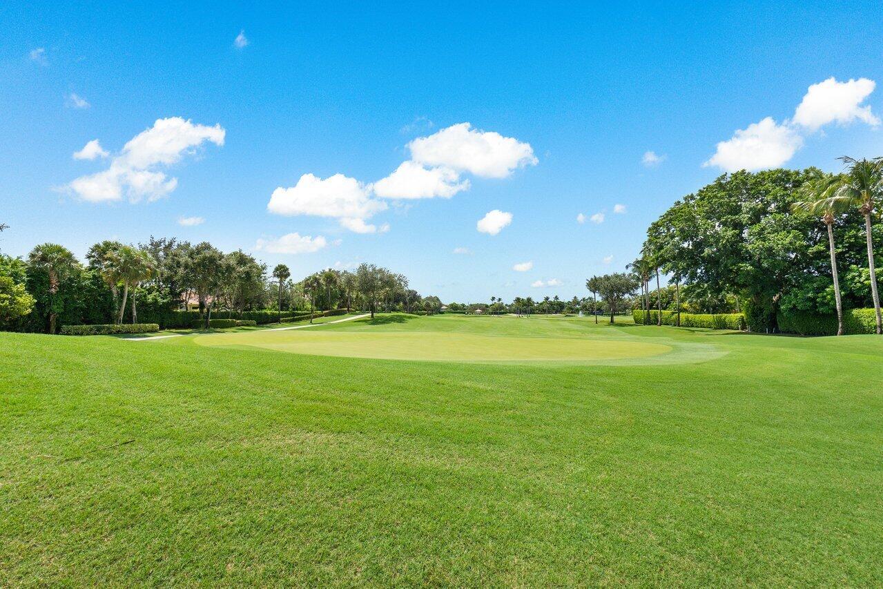 CORAL COVE / POLO CLUB - Residential