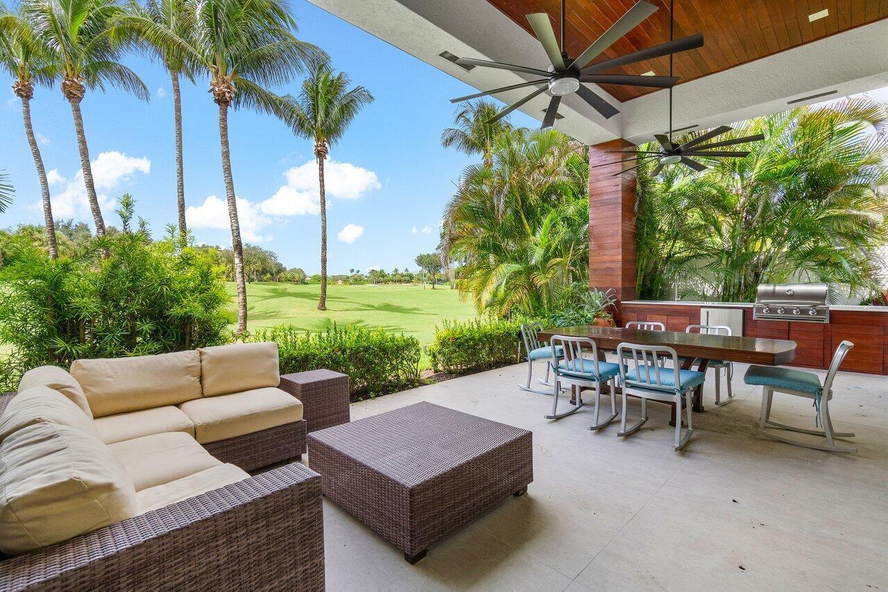 CORAL COVE / POLO CLUB - Residential