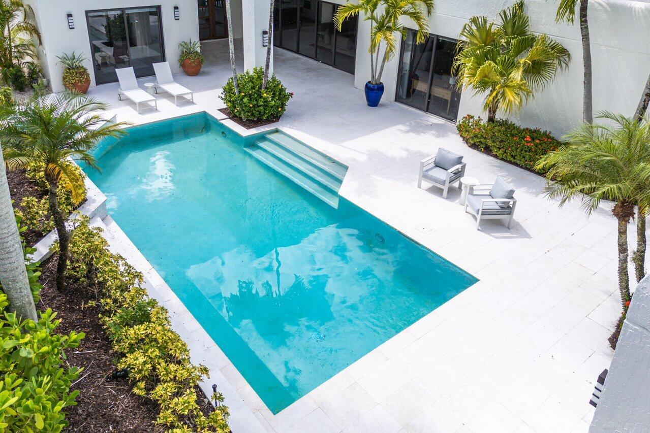 CORAL COVE / POLO CLUB - Residential