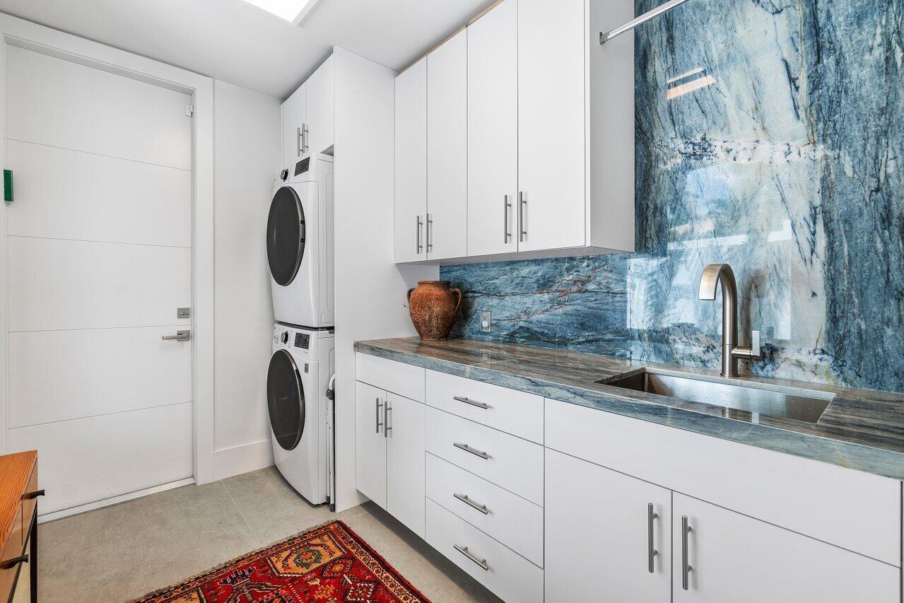 CORAL COVE / POLO CLUB - Residential