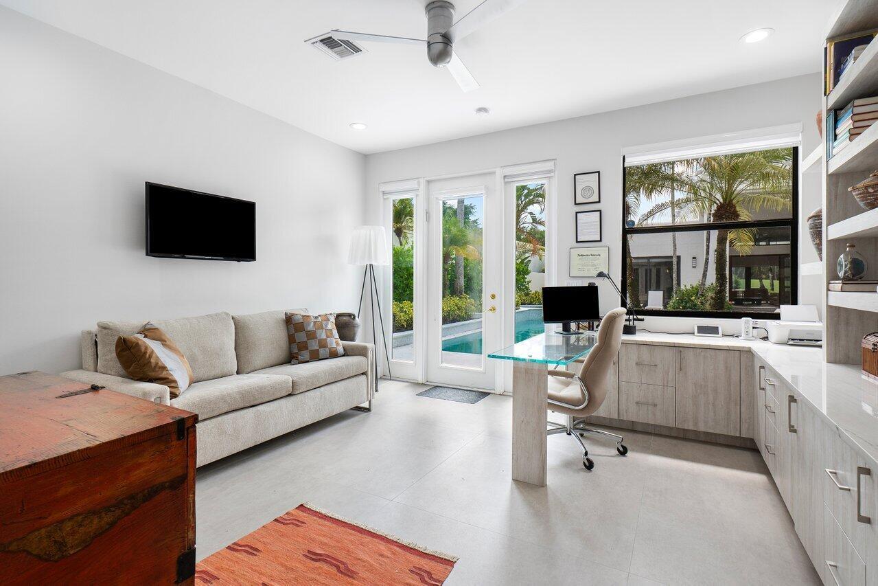 CORAL COVE / POLO CLUB - Residential