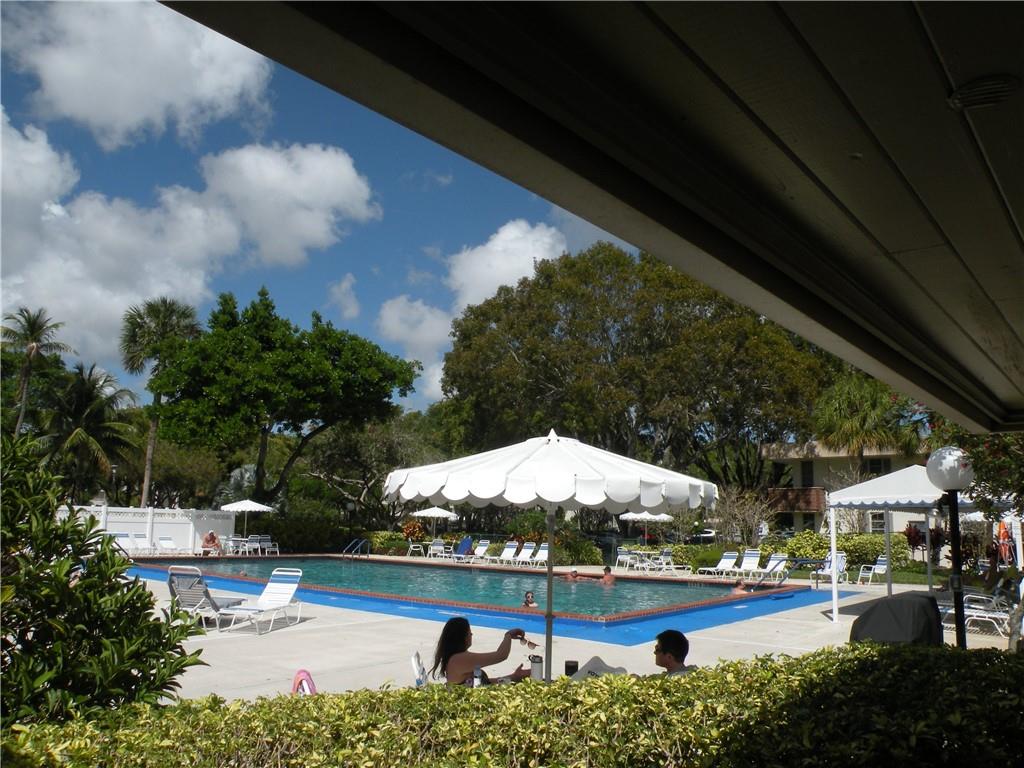 No 79 Palm-Aire Country C - Residential Lease