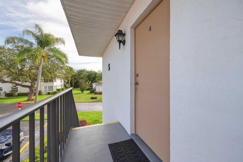 Photo of 2950 SE Ocean Boulevard #5-4, Stuart, FL 34996 (MLS # R10962902)
