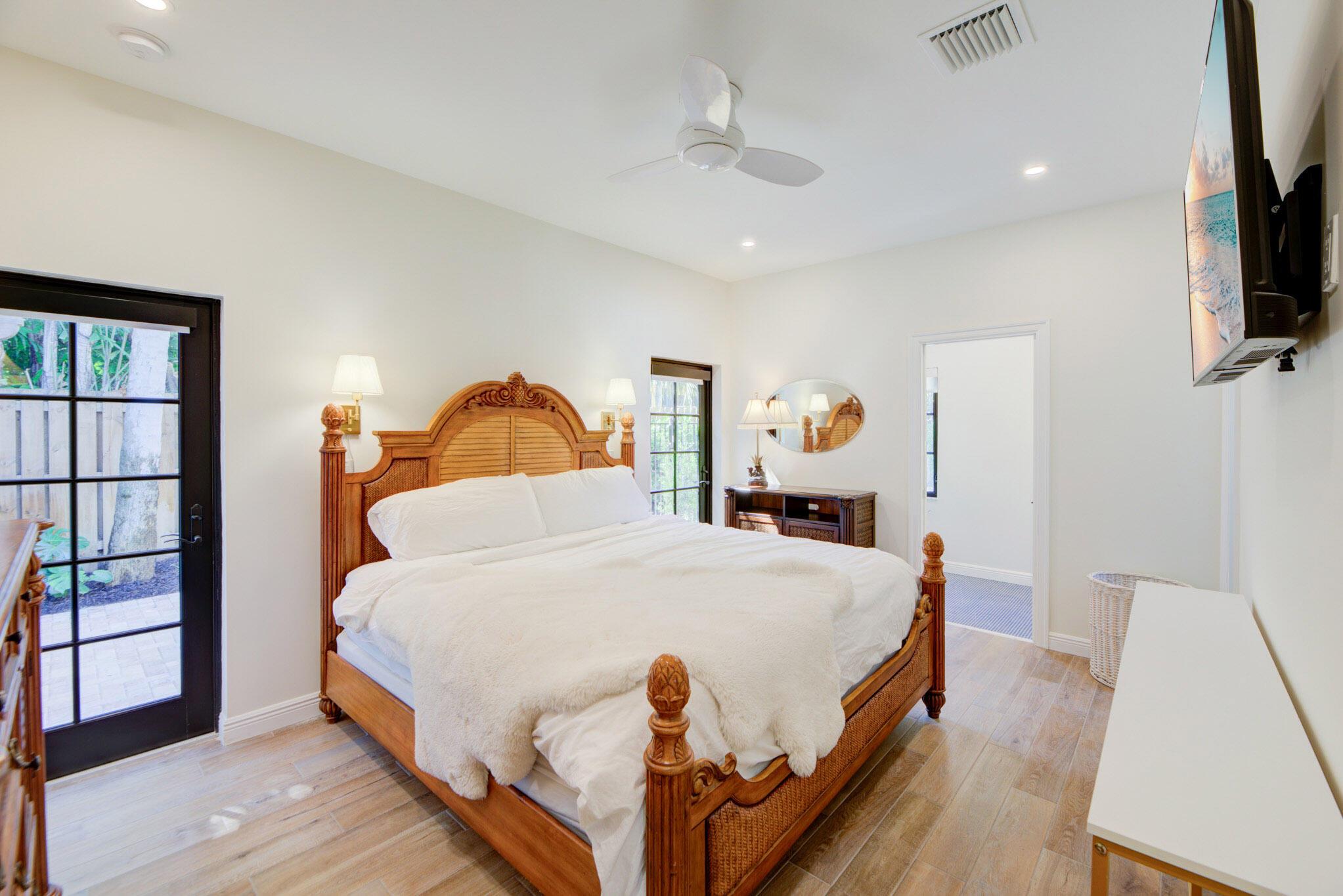 DELRAY TOWN OF - Residential Lease