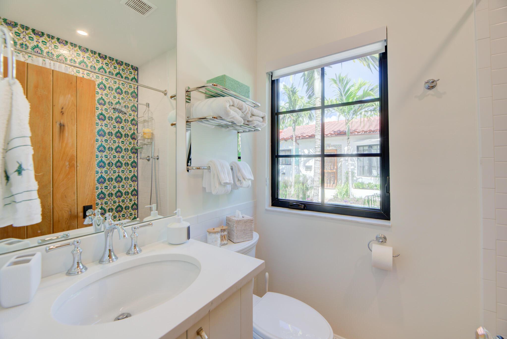 DELRAY TOWN OF - Residential Lease