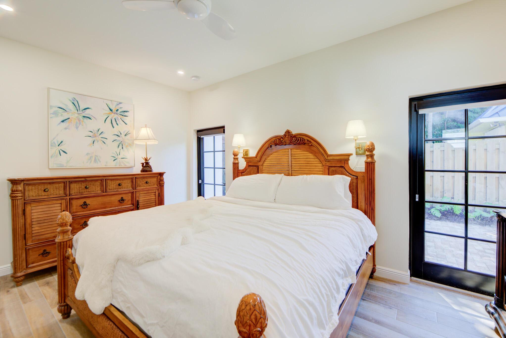 DELRAY TOWN OF - Residential Lease
