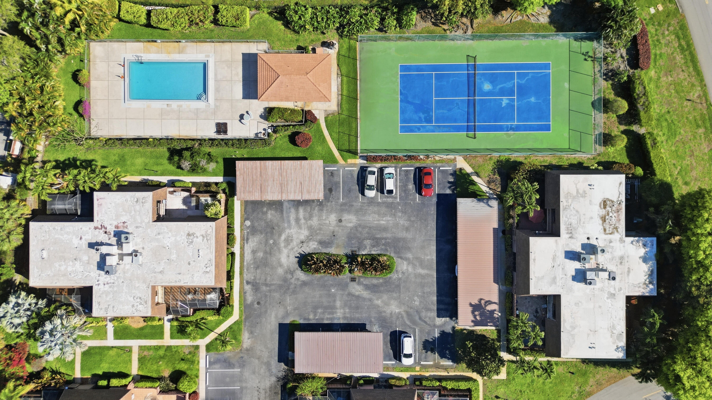 ATLANTIS ATRIUMS - Residential