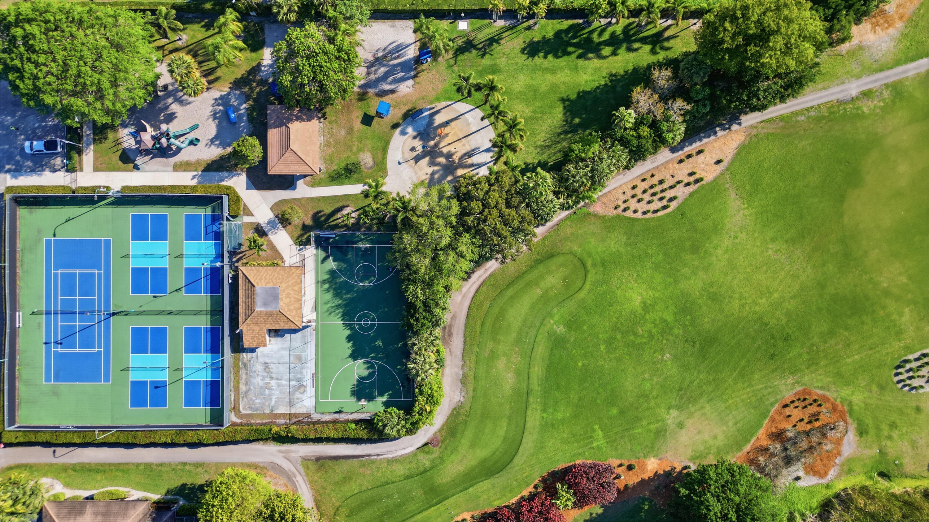 ATLANTIS ATRIUMS - Residential