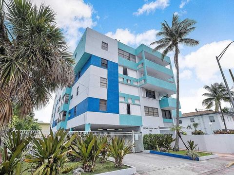 6941 Carlyle Avenue 2e Miami Beach FL 33141