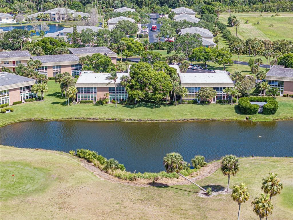VISTA GARDENS F/K/A VISTA - Residential Lease