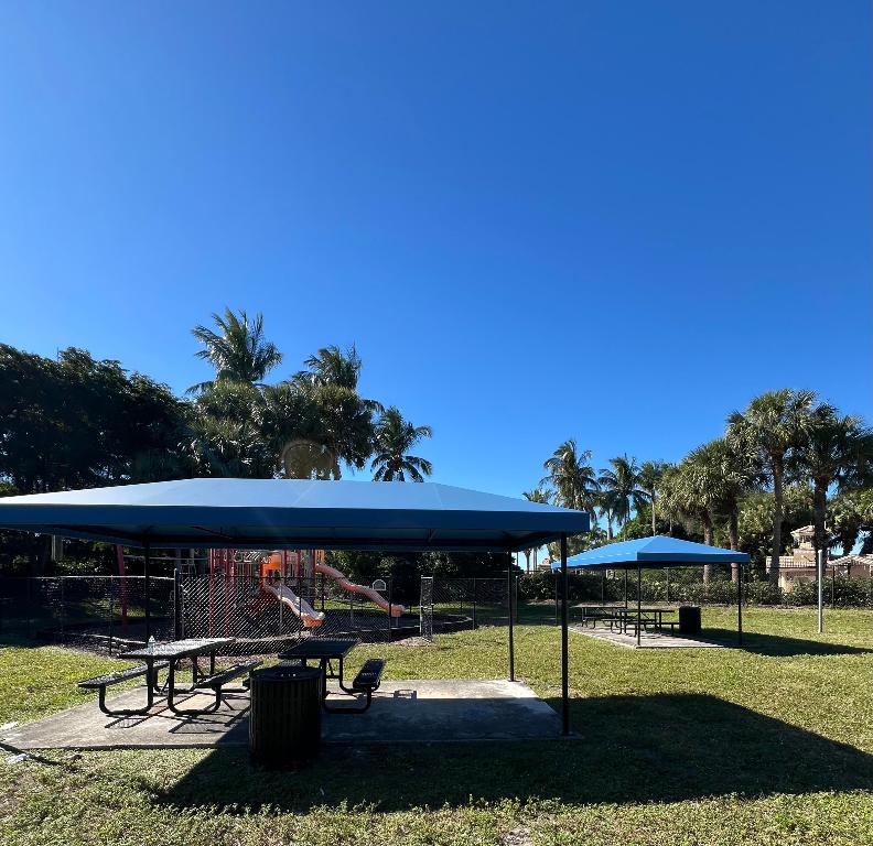 NAUTICA ISLES 3 - Residential