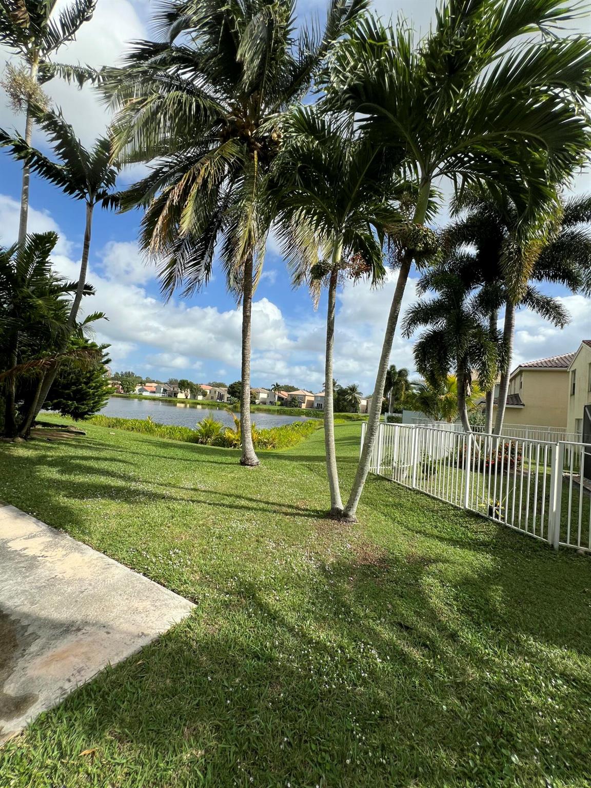 NAUTICA ISLES 3 - Residential