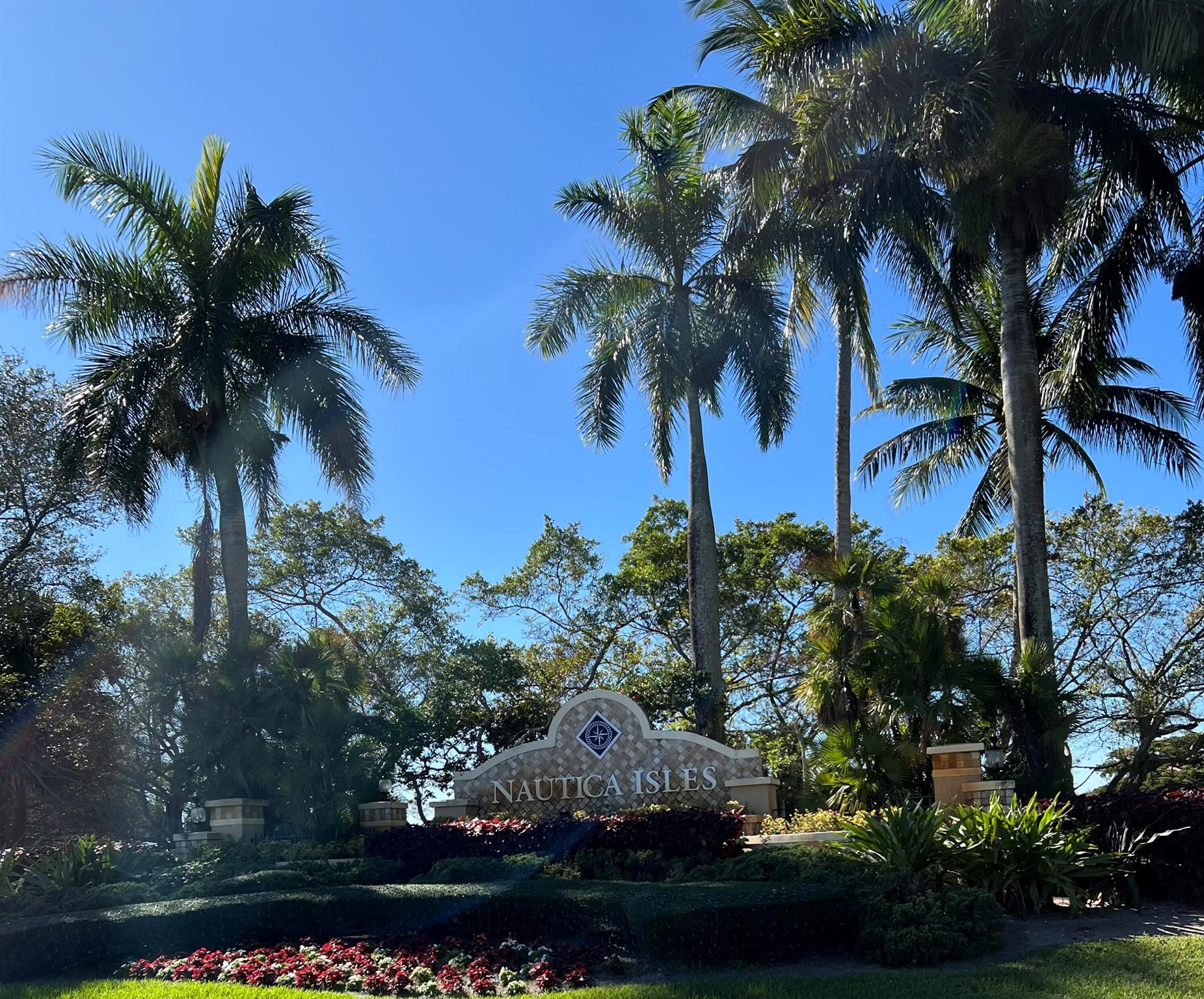 NAUTICA ISLES 3 - Residential