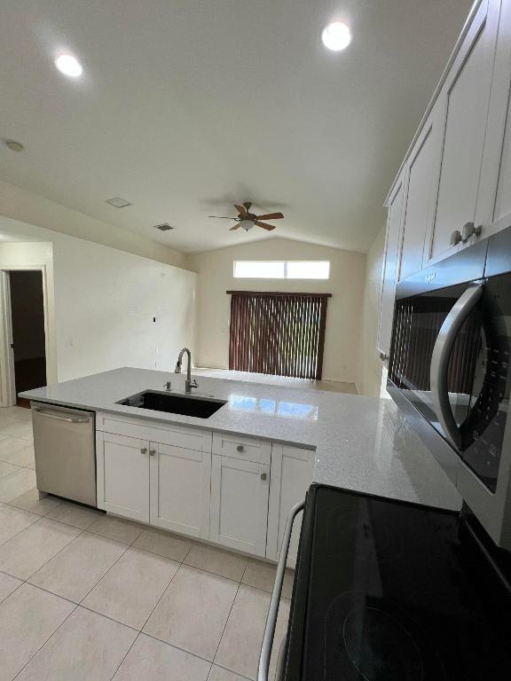 NAUTICA ISLES 3 - Residential