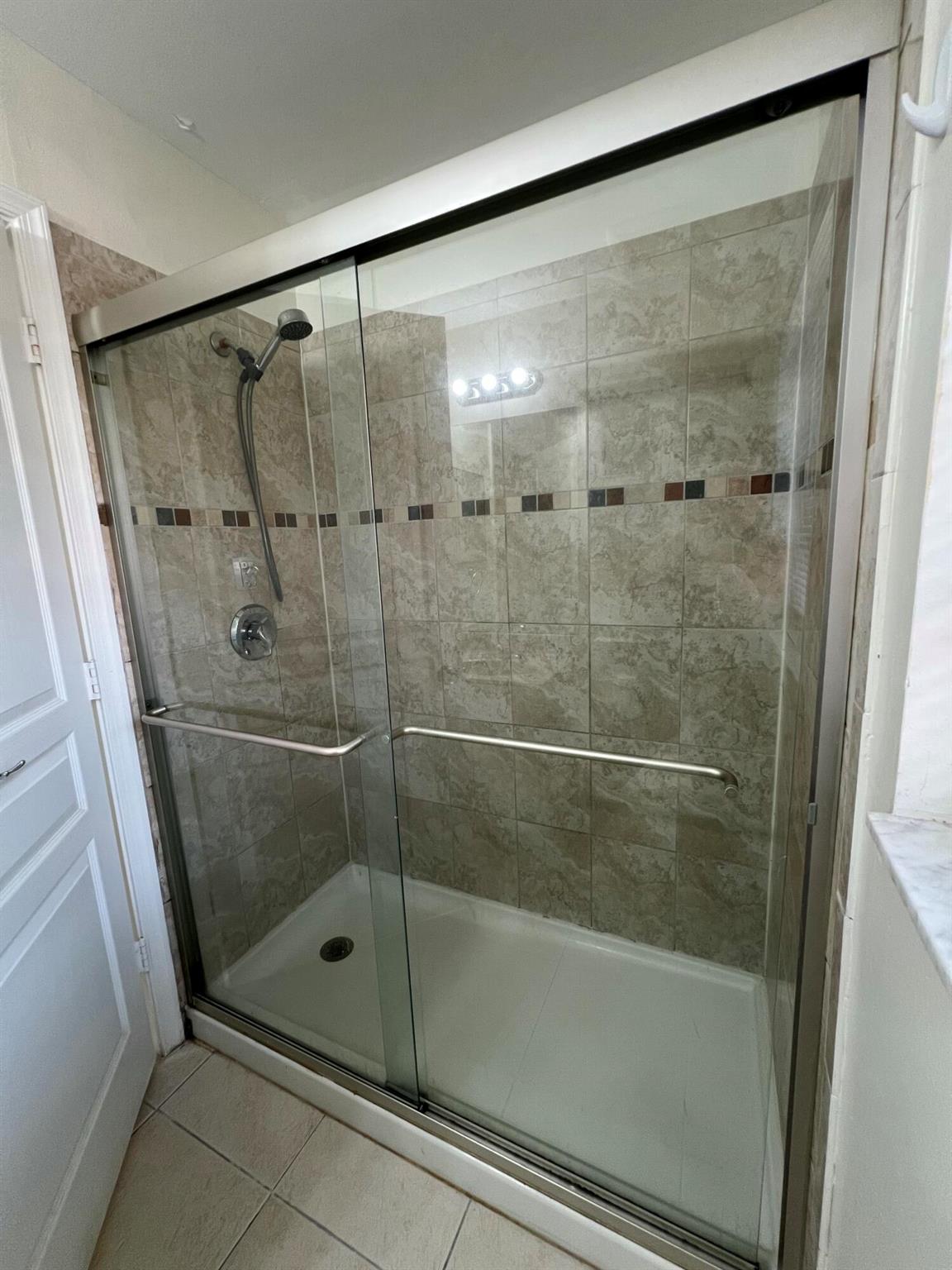 NAUTICA ISLES 3 - Residential