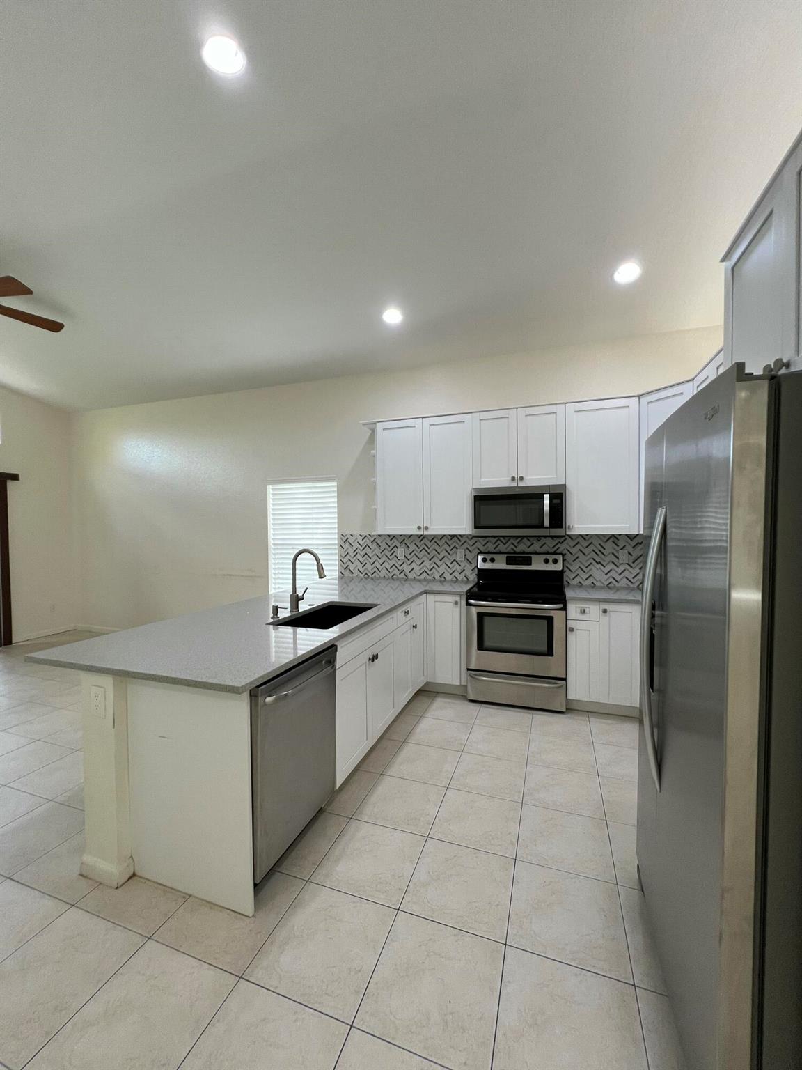 NAUTICA ISLES 3 - Residential