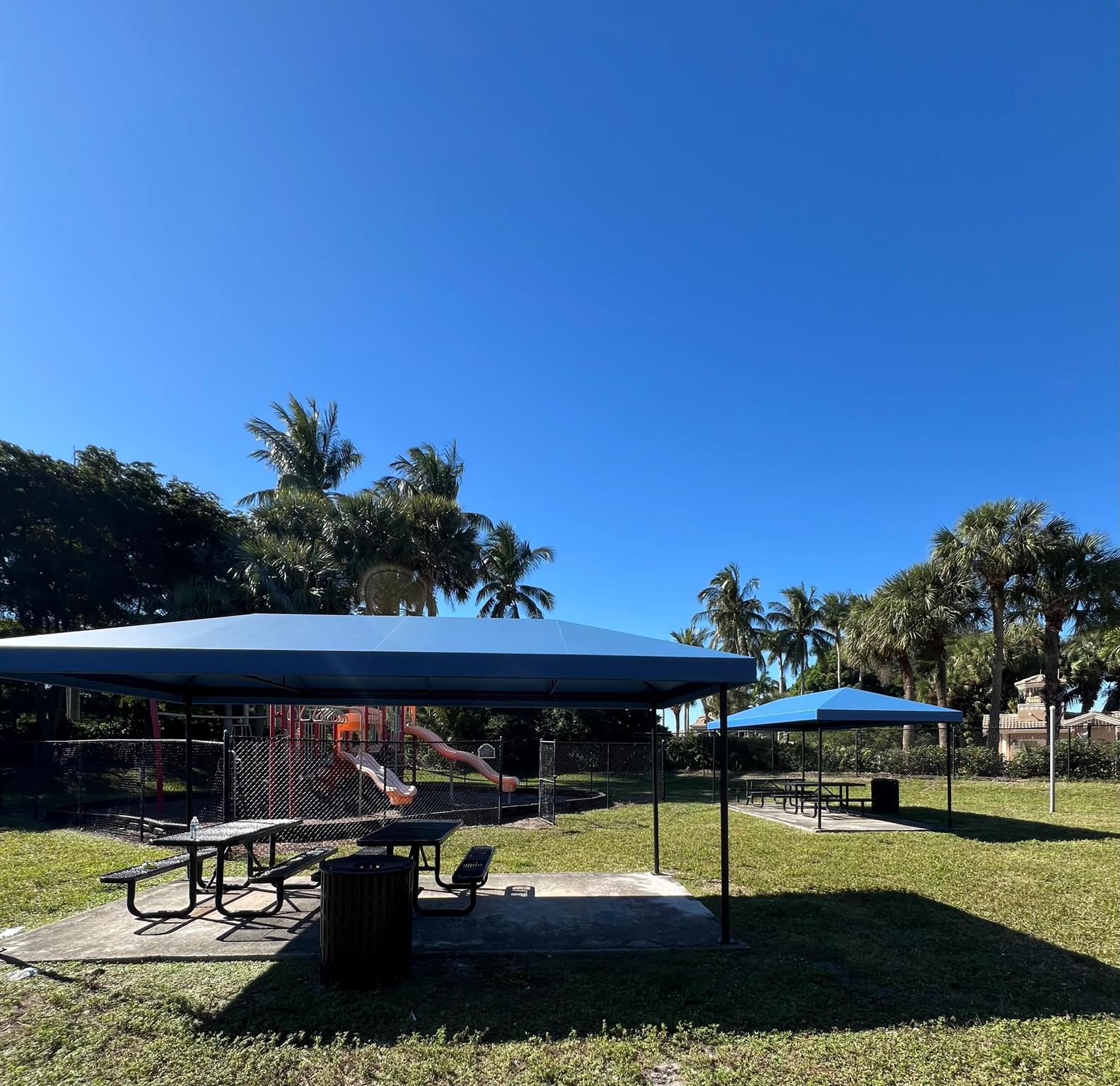 NAUTICA ISLES 3 - Residential