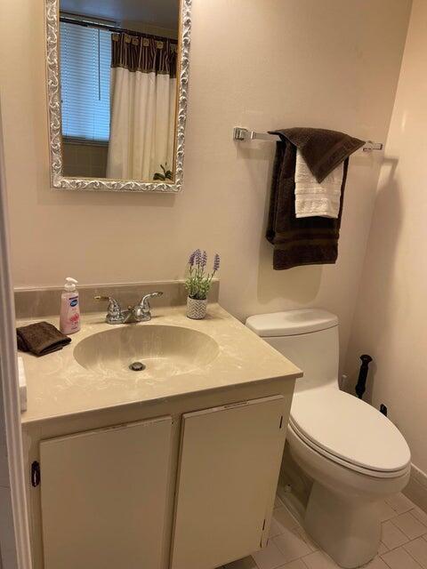 OLYMPUS VILLAGE CONDO - Residential Lease