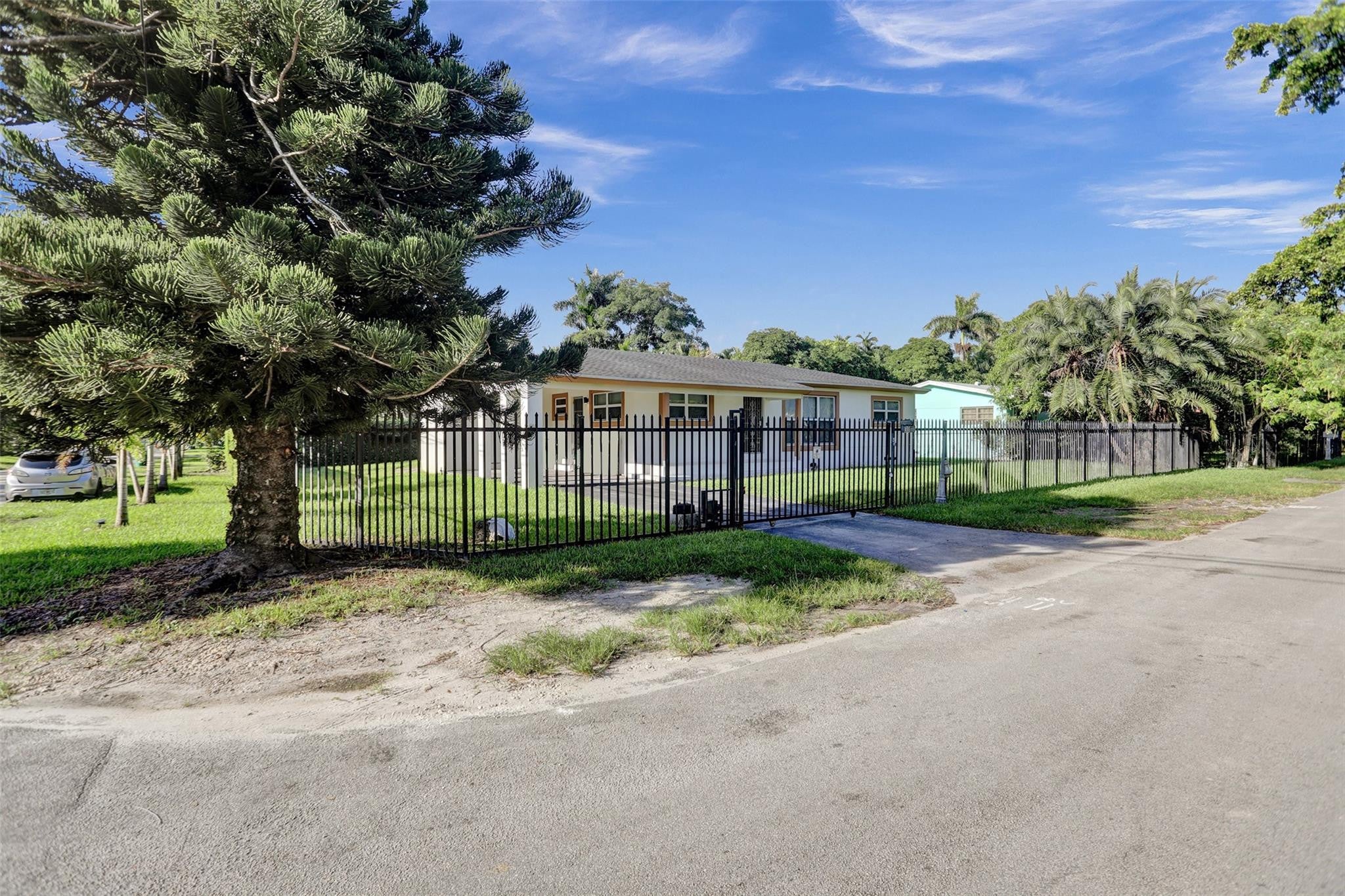 30 NE 139th Street, Miami FL 33161