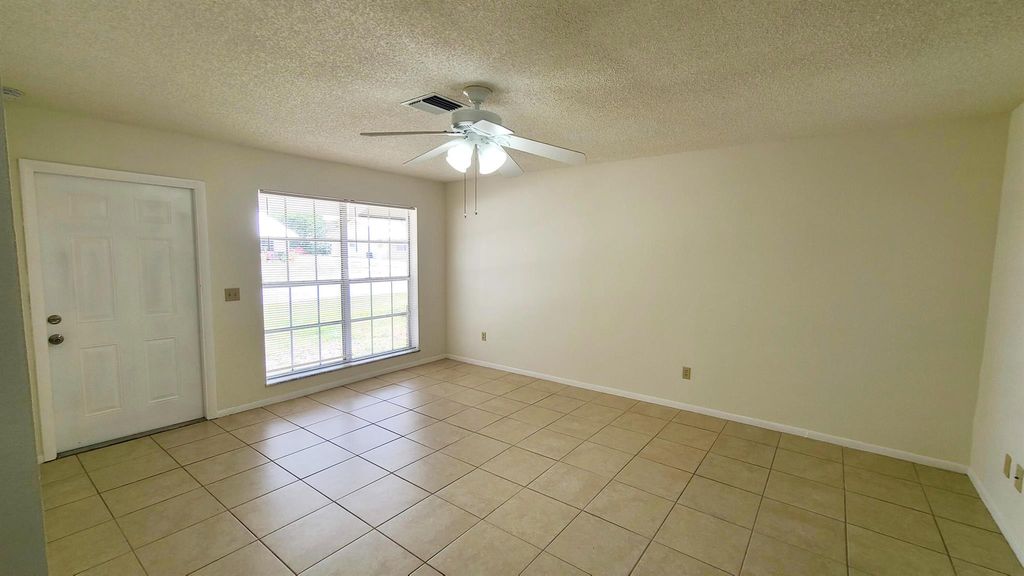 Photo of 31 SE Cayuga Terrace, Stuart, FL 34997 (MLS # R10976928)