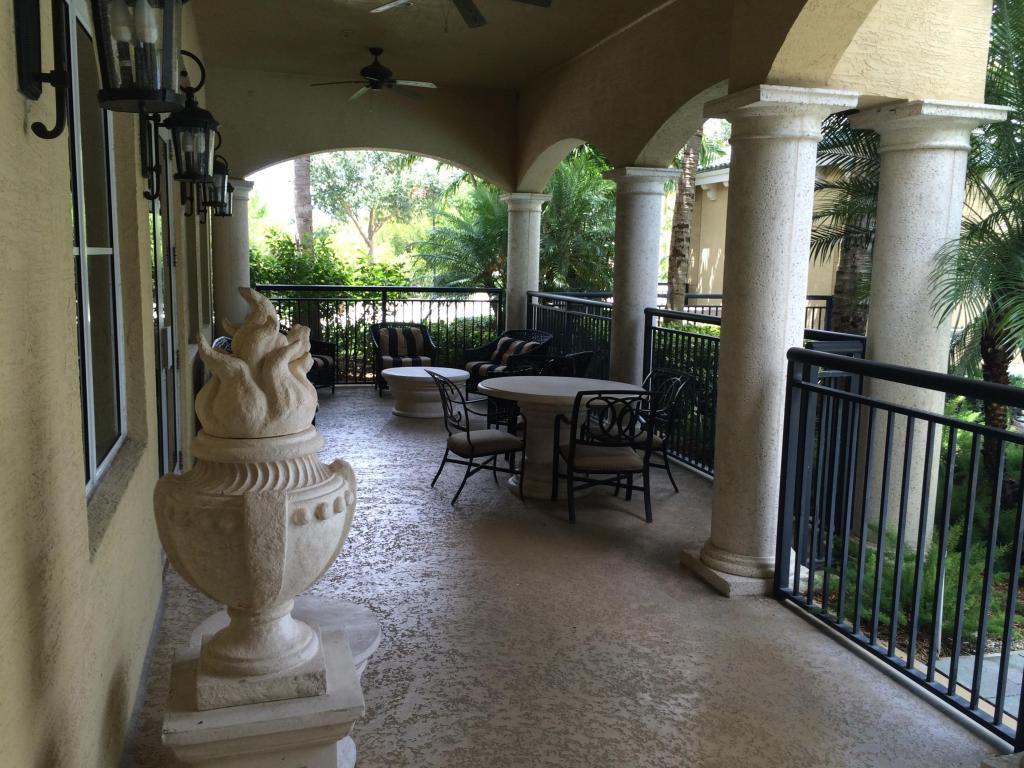 Vizcaya Lakes - Residential