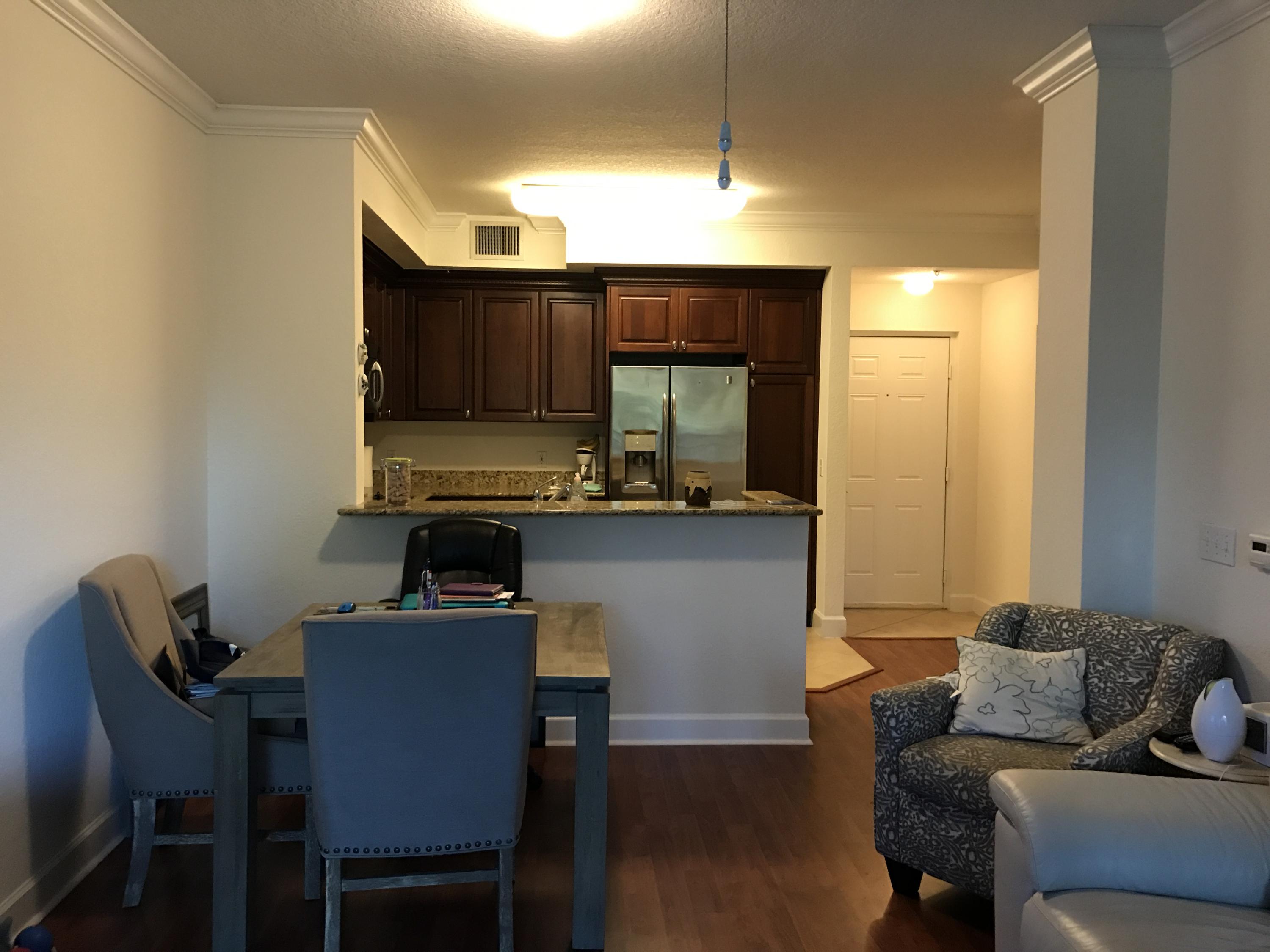 Vizcaya Lakes - Residential