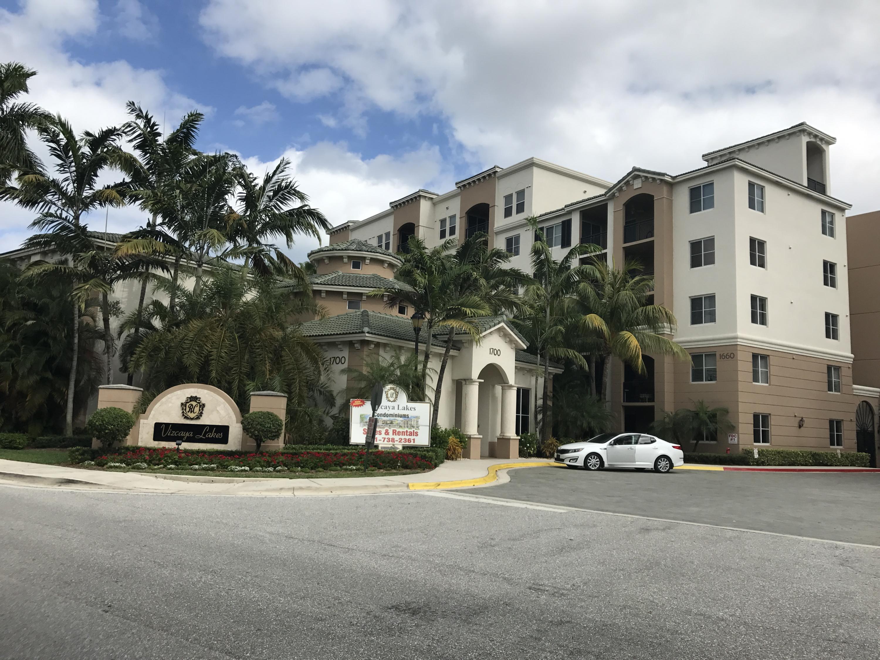 Vizcaya Lakes - Residential