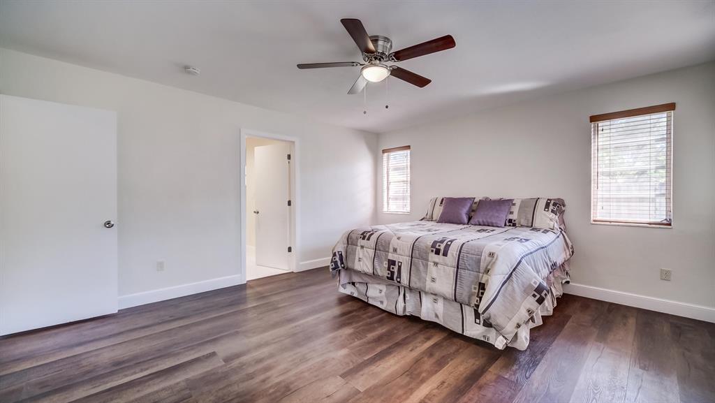 MIAMI LAKES SEC 4 - Residential