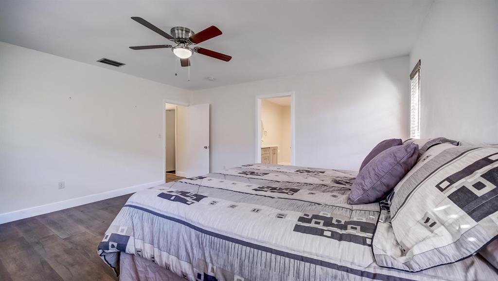 MIAMI LAKES SEC 4 - Residential