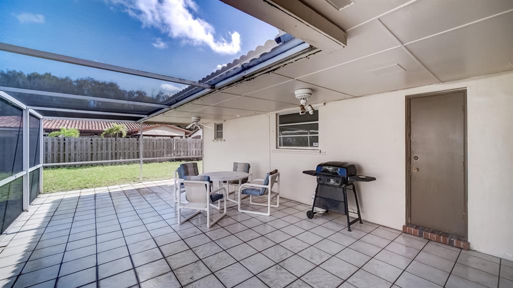 MIAMI LAKES SEC 4 - Residential