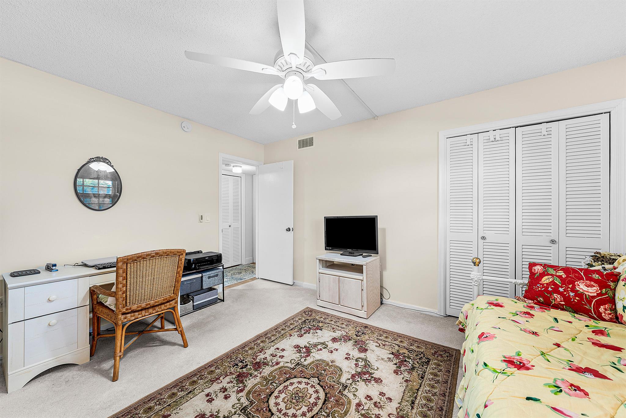 ATLANTIS SHERBROOKE VILLA - Residential