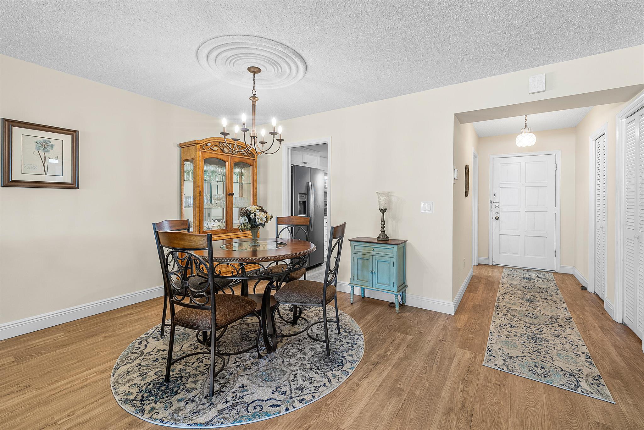 ATLANTIS SHERBROOKE VILLA - Residential