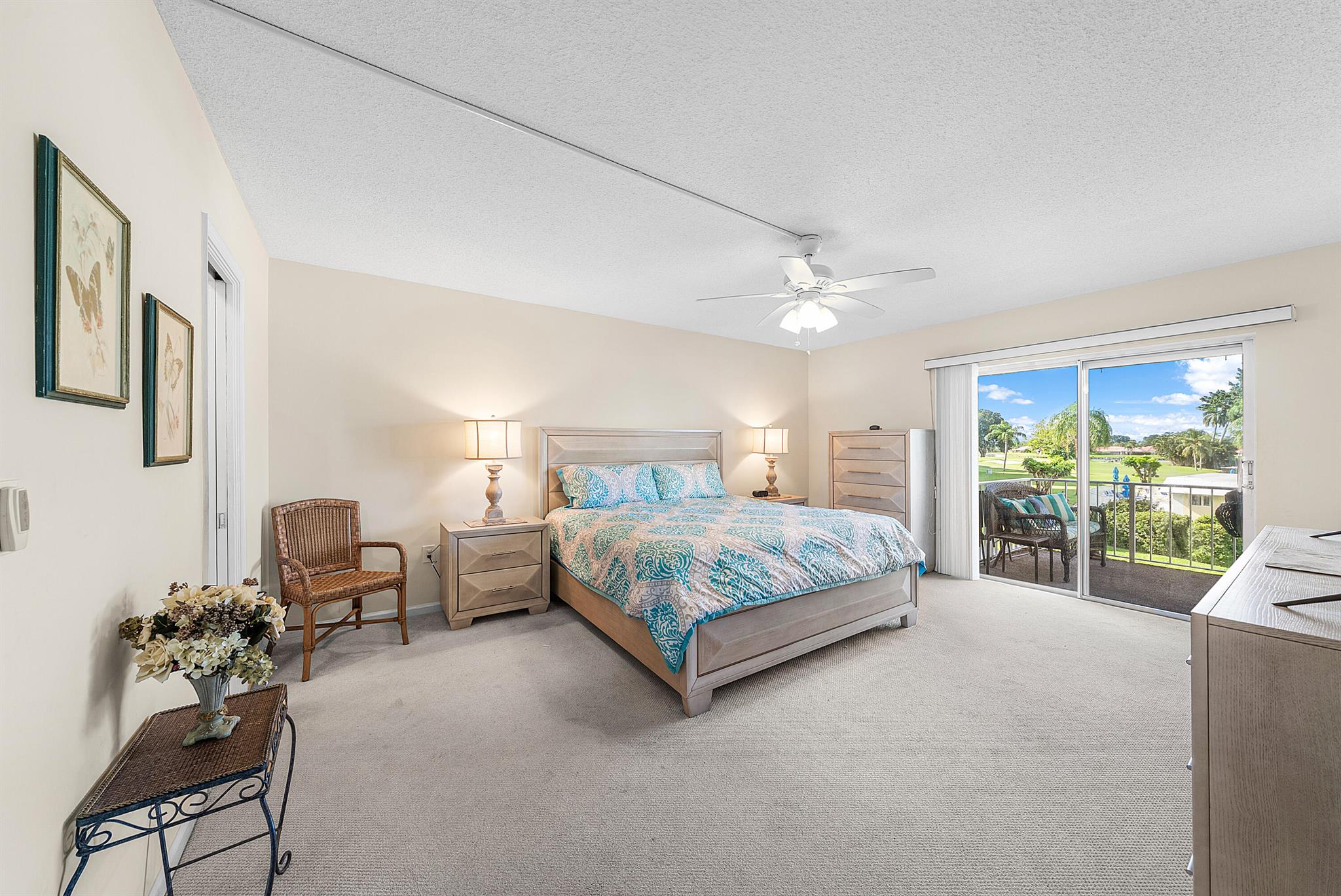 ATLANTIS SHERBROOKE VILLA - Residential