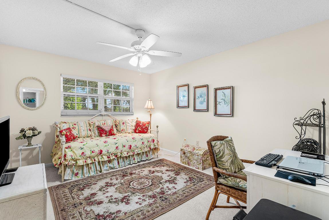 ATLANTIS SHERBROOKE VILLAS CONDO - Residential